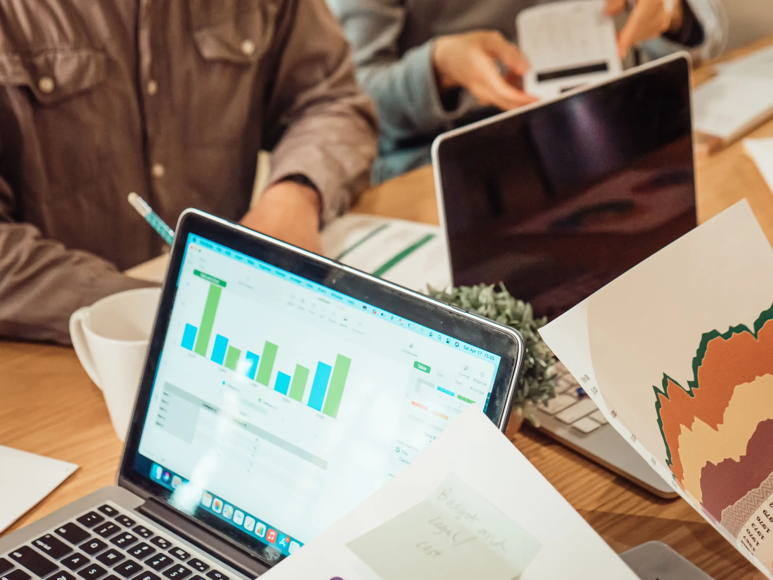AEO for Flooring Companies in Los Angeles, California